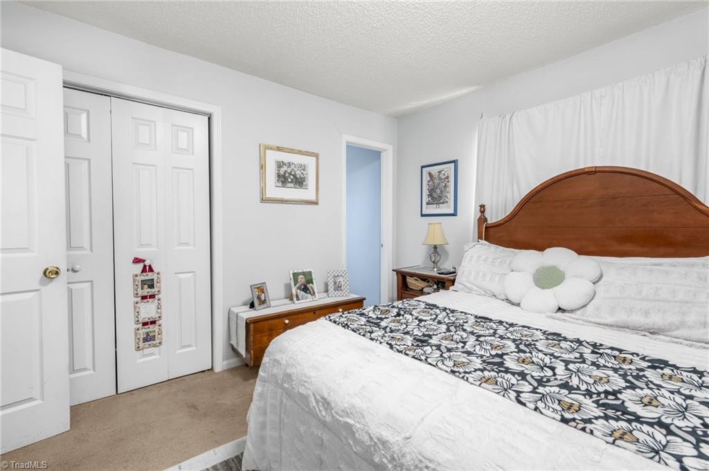 379 Robbins Road Winston-Salem, NC 27107 - Photo 13 of 33 Gallery Image 13