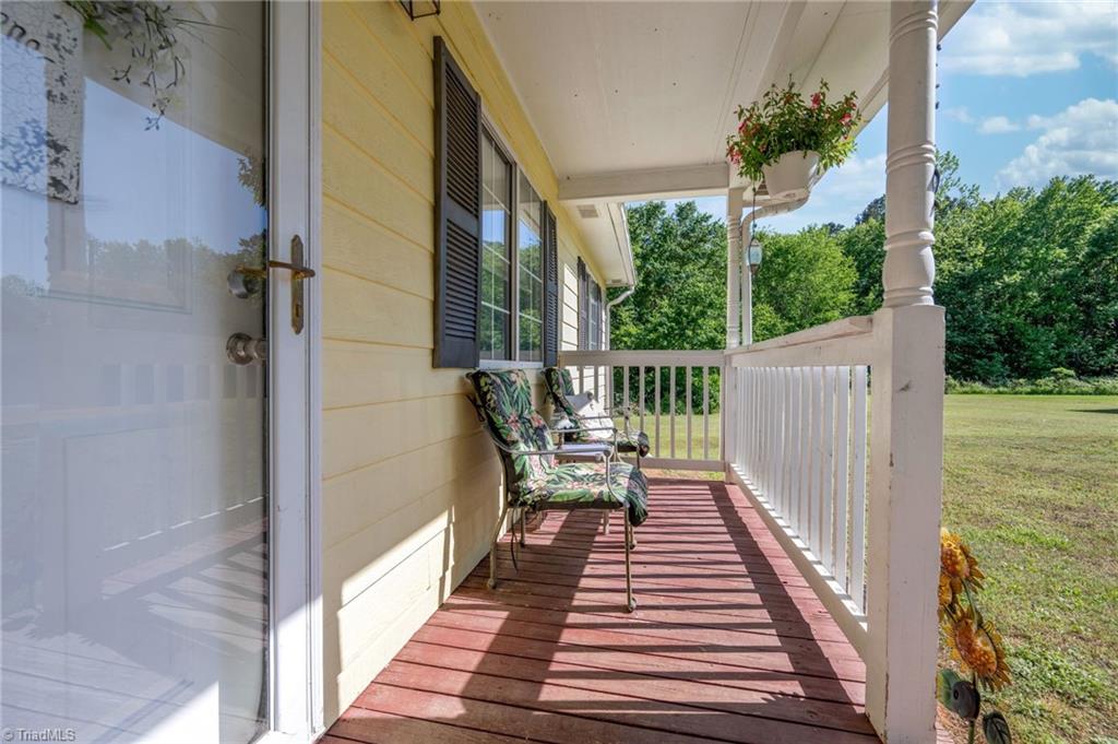 379 Robbins Road Winston-Salem, NC 27107 - Photo 28 of 33 Gallery Image 28