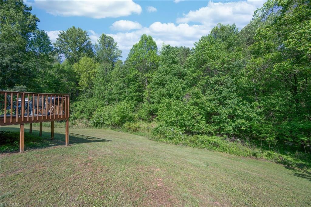 379 Robbins Road Winston-Salem, NC 27107 - Photo 31 of 33 Gallery Image 31