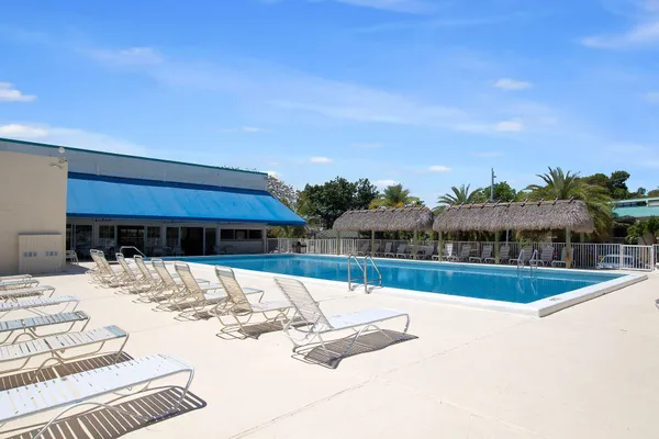 $655,000 | 87200 Overseas Highway, Unit S3, Islamorada, FL 33036