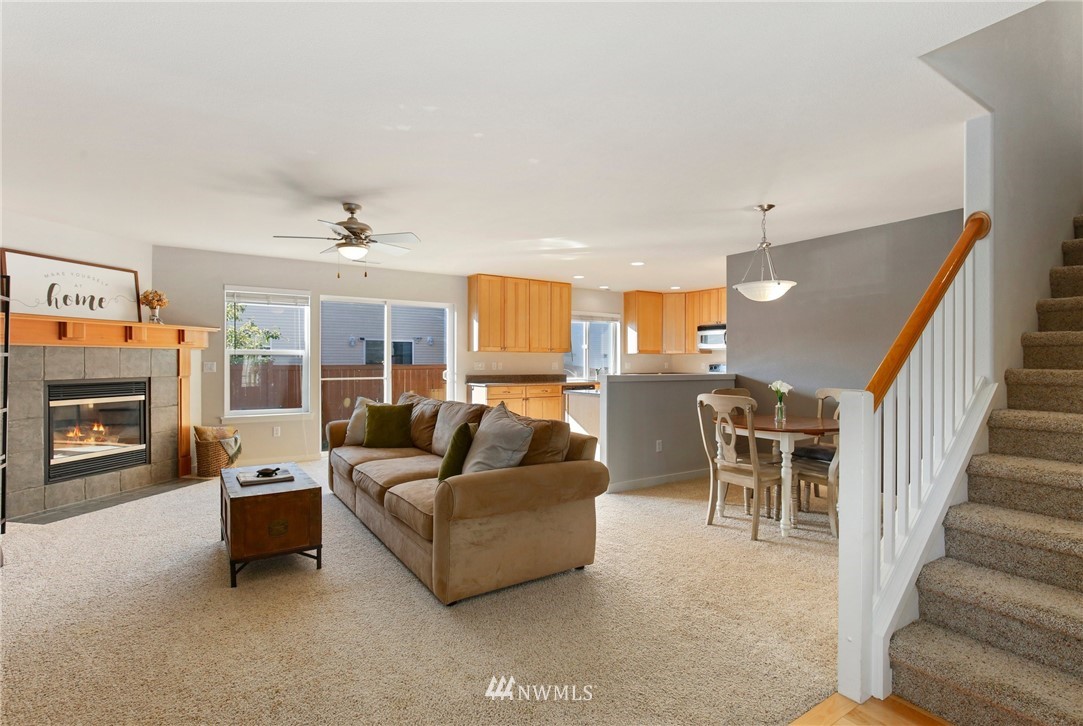 2917 Southeast 3rd Court Renton, WA 98056 - Photo 3 of 25