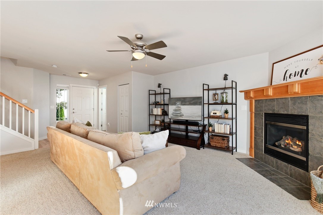 2917 Southeast 3rd Court Renton, WA 98056 - Photo 5 of 25