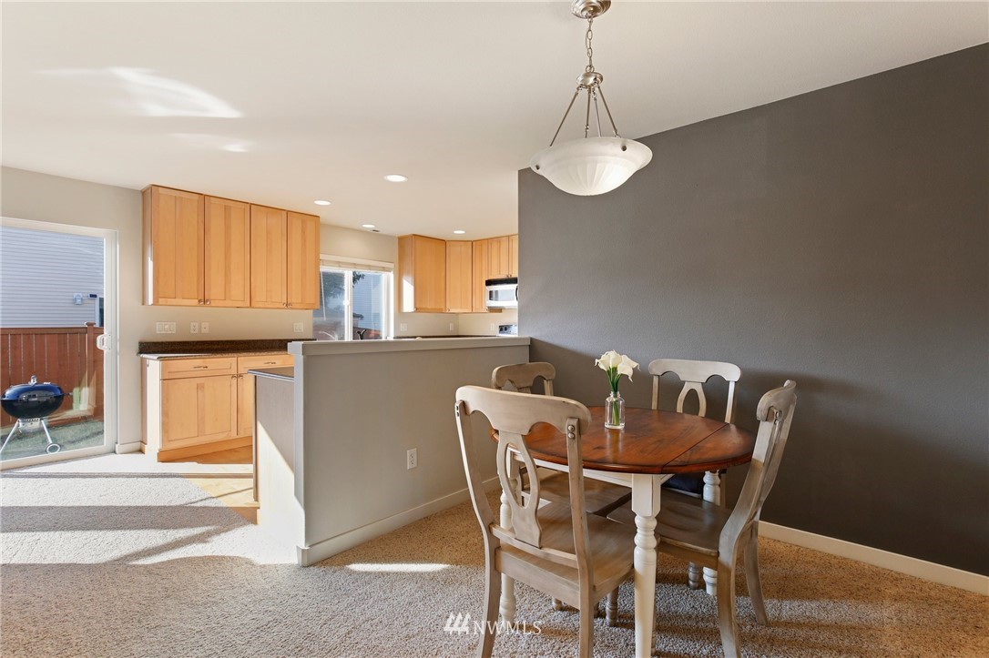 2917 Southeast 3rd Court Renton, WA 98056 - Photo 8 of 25