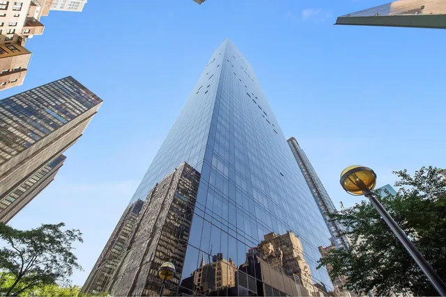 $4,700,000 | 845 United Nations Plaza, Unit 57B | Midtown East