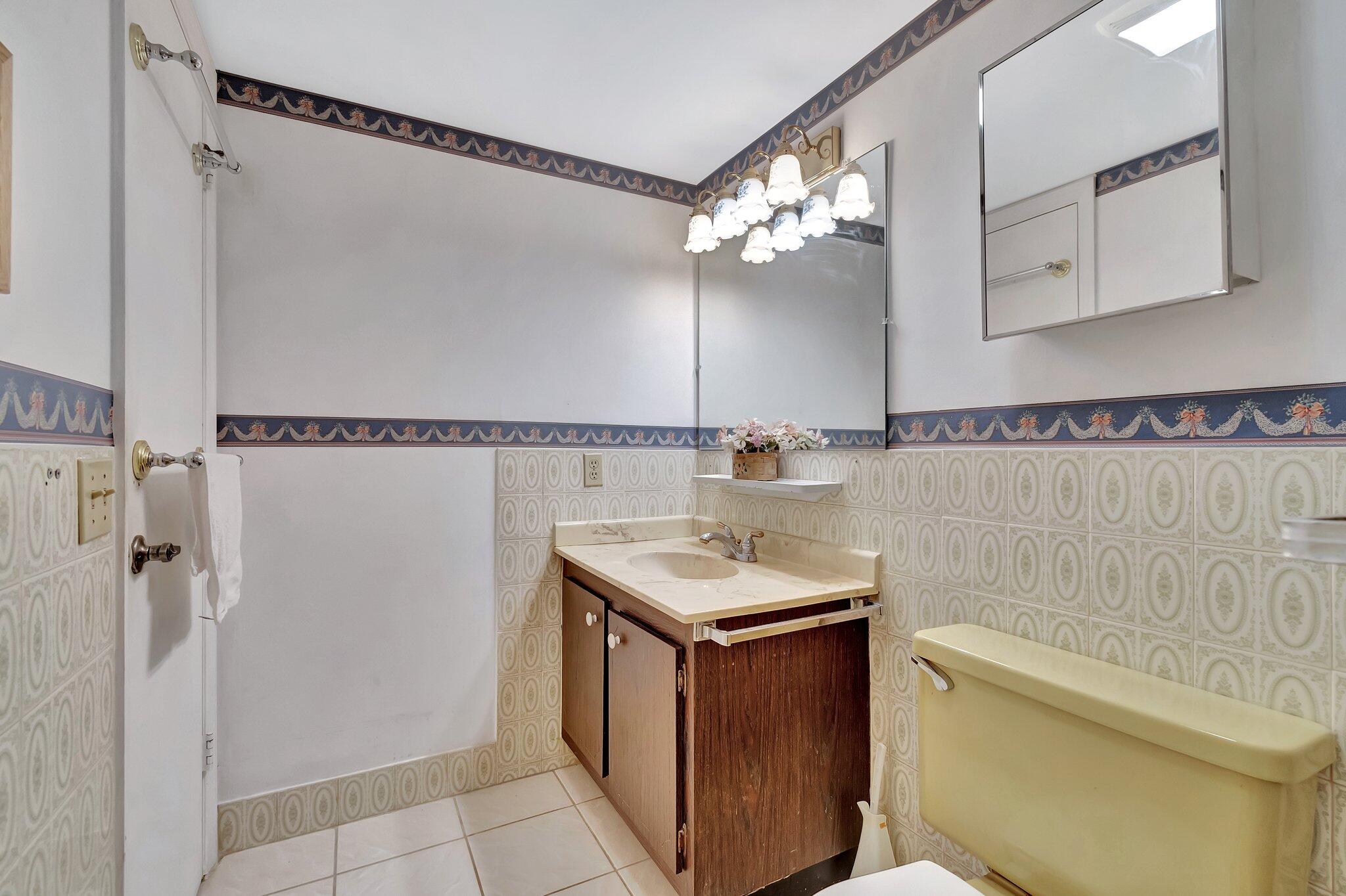 1050 Northwest 13th Street, Unit 283D Boca Raton, FL 33486 - Photo 26 of 46 31-web-or-mls-DSC_2402