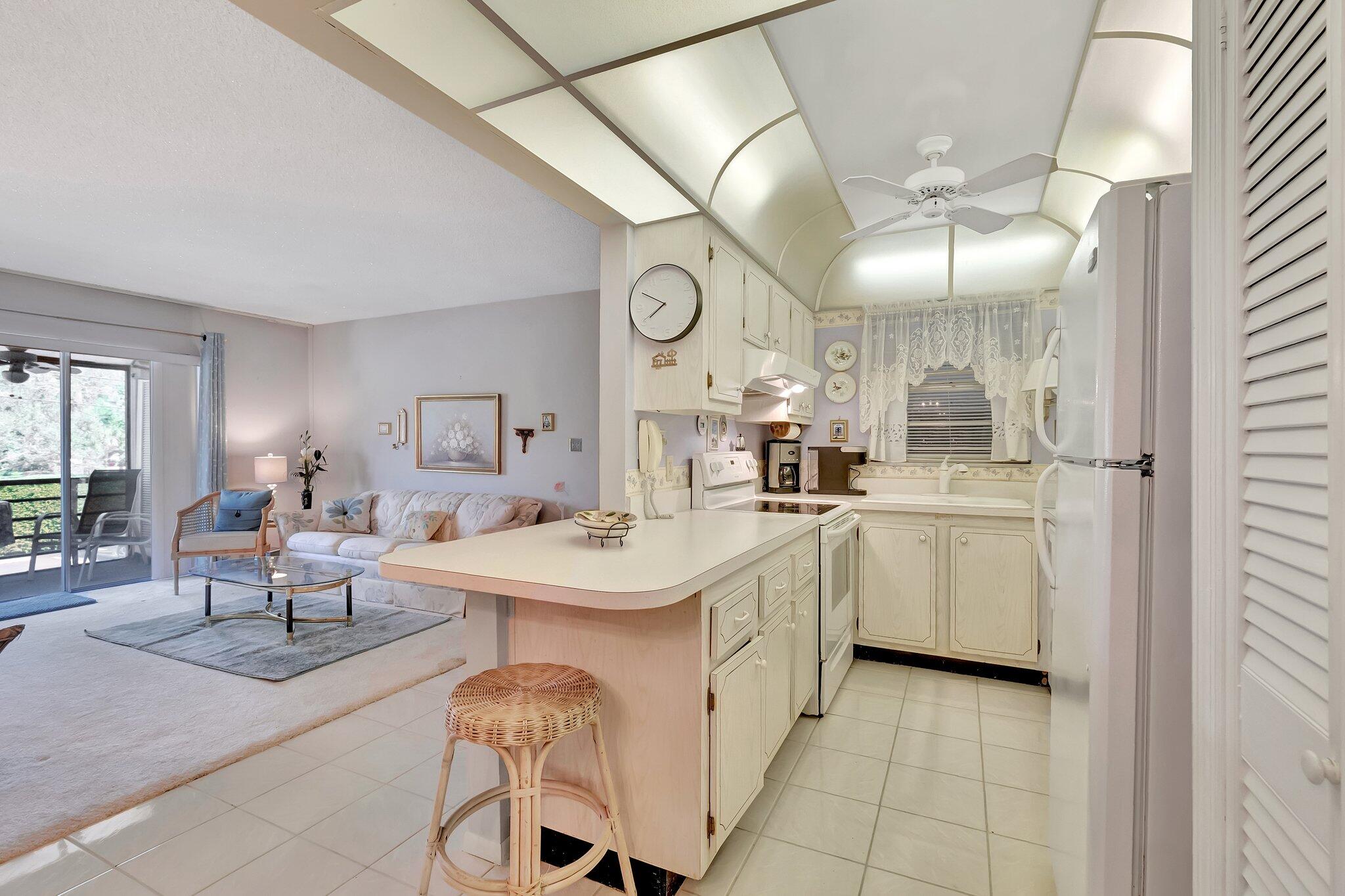 1050 Northwest 13th Street, Unit 283D Boca Raton, FL 33486 - Photo 41 of 46 19-web-or-mls-DSC_2337