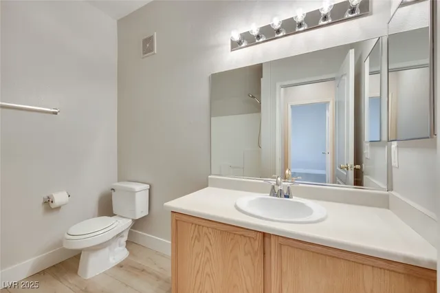 $1,895 | 1008 Domnus Lane, Unit 201, Las Vegas, NV 89144