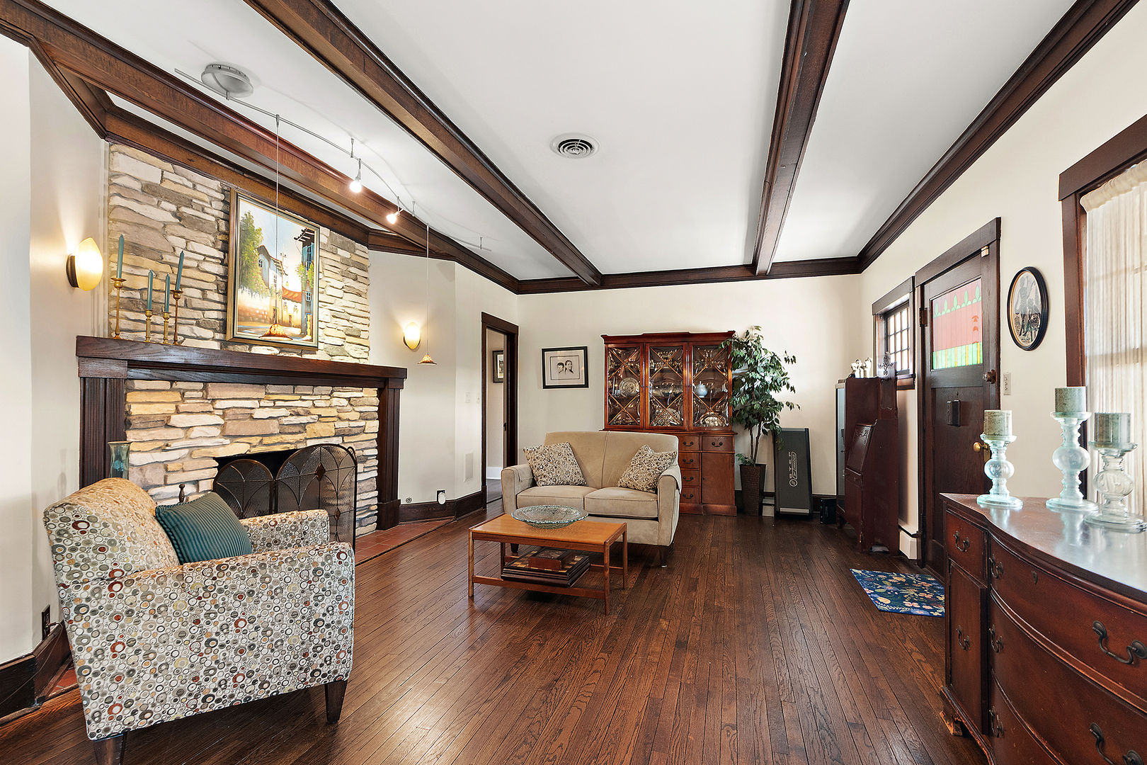 Gallery Image 6