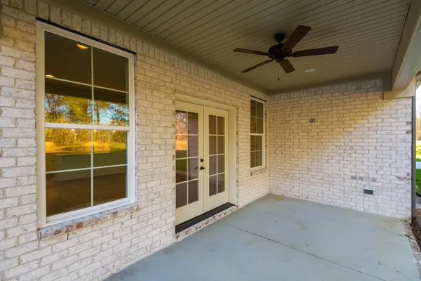 a view of entryway