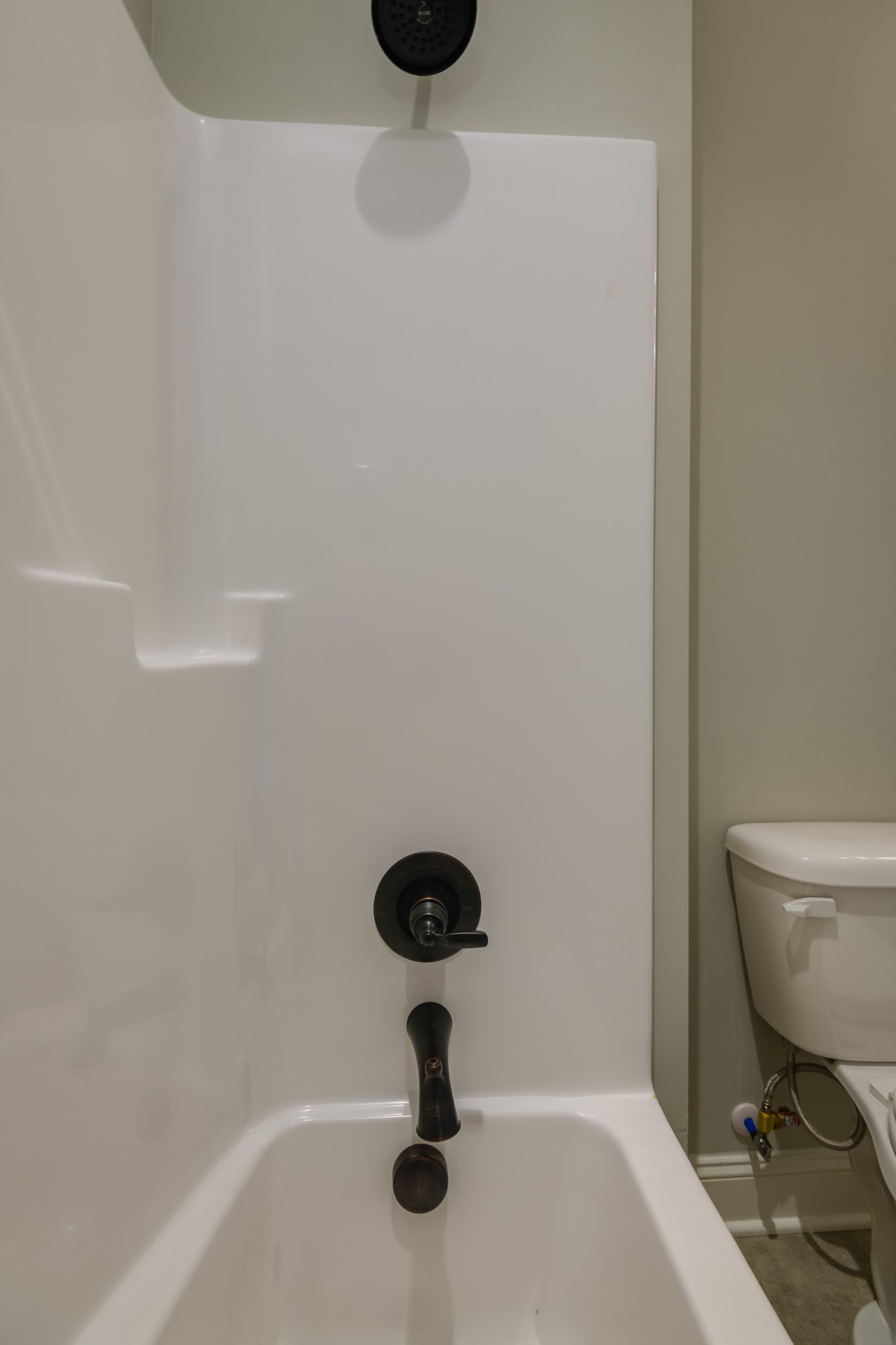 2290 Midland Road, Unit 7A Shelbyville, TN 37160 - Photo 42 of 44 a bathroom with a toilet