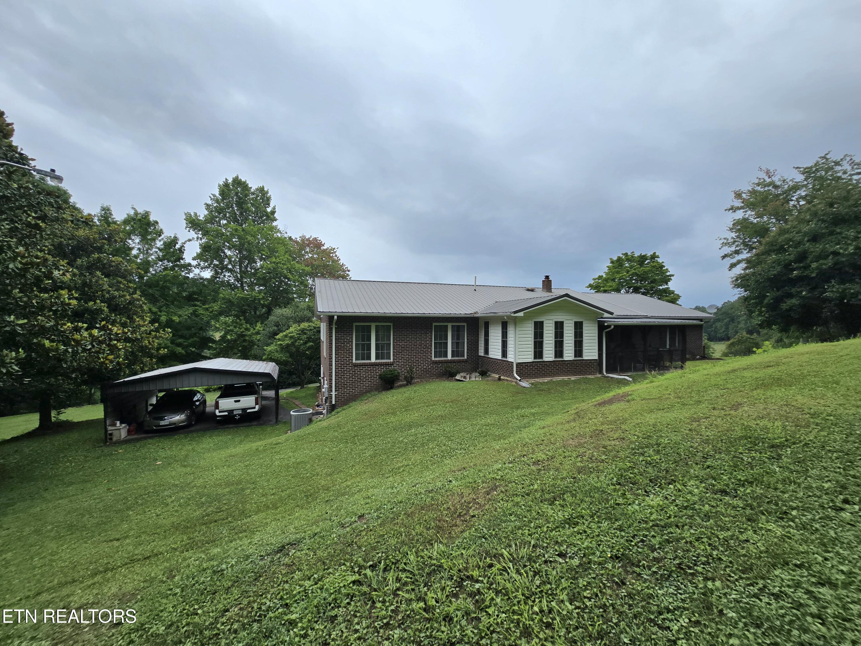 960 Boone Path Road Rose Hill, VA 24281 - Photo 5 of 40 20260710_125141