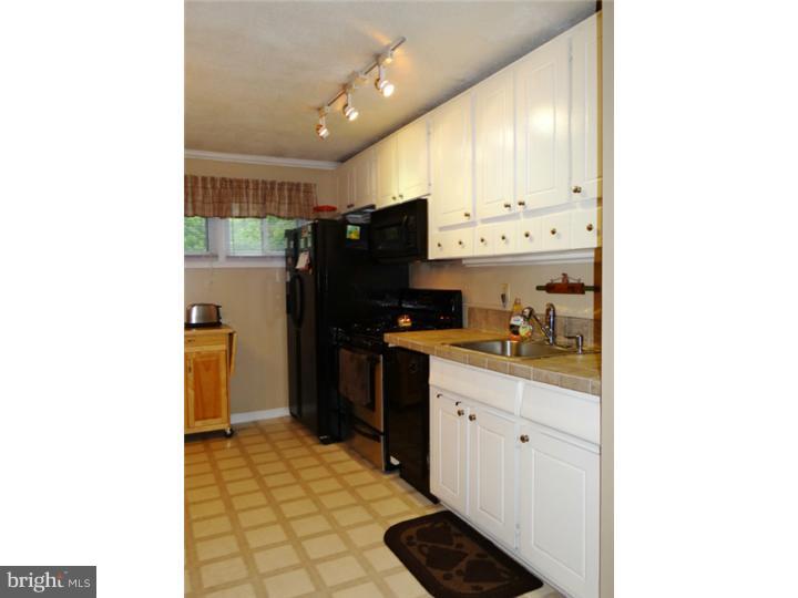 618 Franklin Road Wenonah, NJ 08090 - Photo 15 of 25 Kitchen