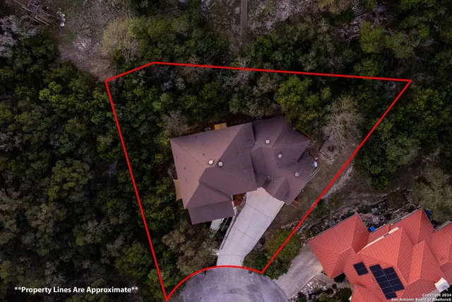 view of an outdoor sitting area