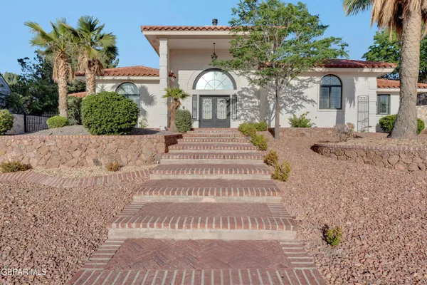 $994,900 | 1386 Loma Verde Drive, El Paso, TX 79936