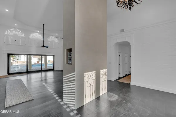 $994,900 | 1386 Loma Verde Drive, El Paso, TX 79936