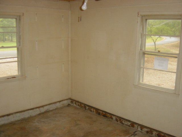 107 Taylor Road Piedmont, SC 29673 - Photo 4 of 6 Gallery Image 4