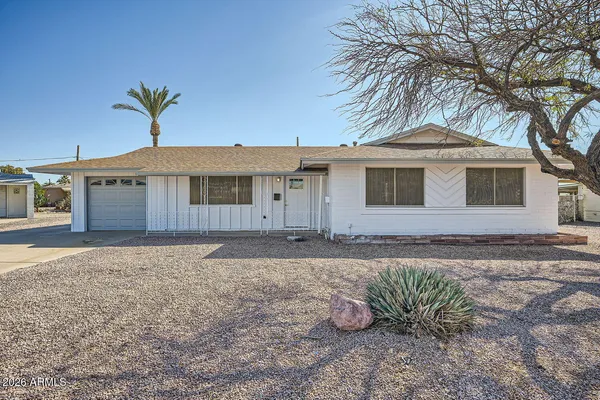 $1,900 | 12021 North Riviera Court, Sun City, AZ 85351
