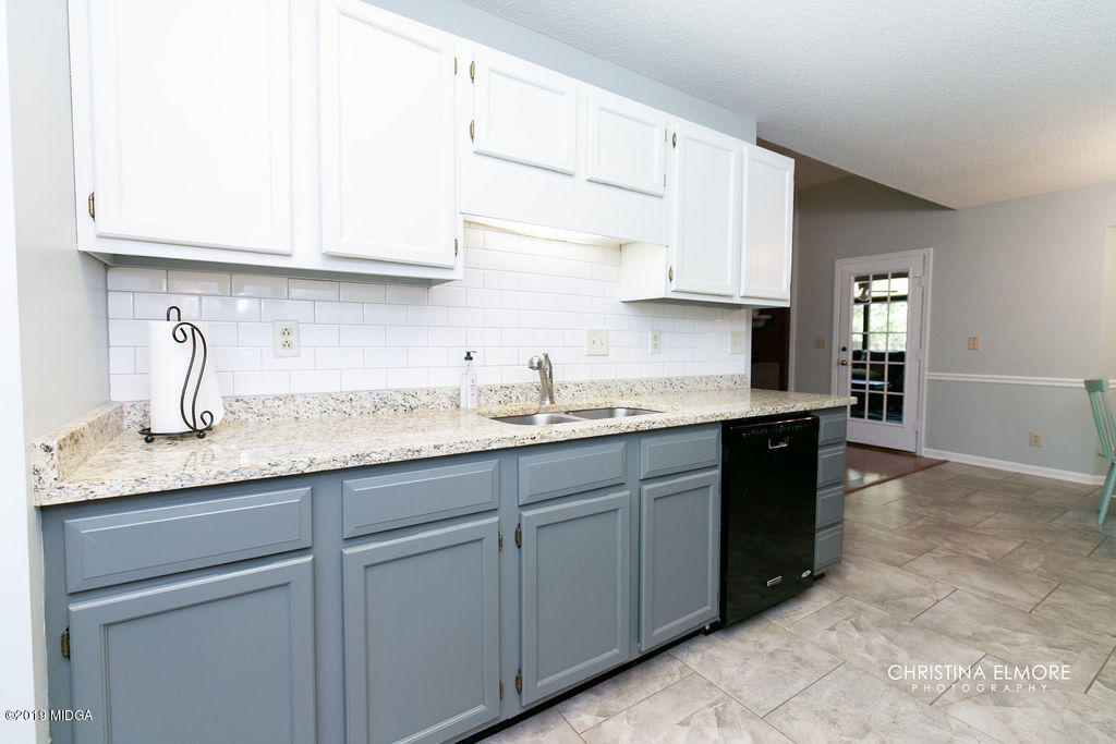 100 Covey Rise Warner Robins, GA 31088 - Photo 14 of 36 100CoveyRise-14