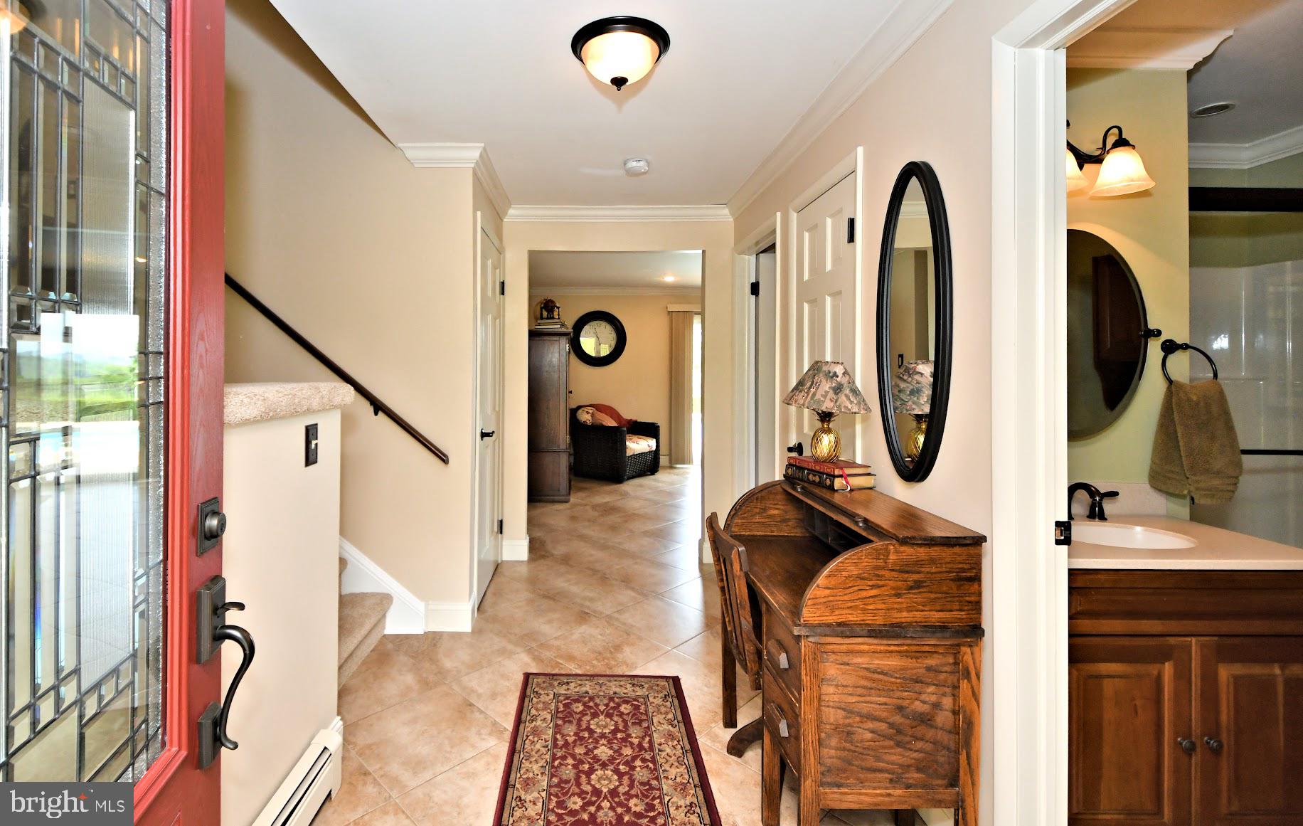 500 Summit Lane Riegelsville, PA 18077 - Photo 4 of 57