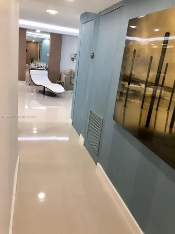 $5,800 | 8877 Collins Avenue, Unit 308, Surfside, FL 33154