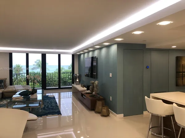 $5,800 | 8877 Collins Avenue, Unit 308, Surfside, FL 33154