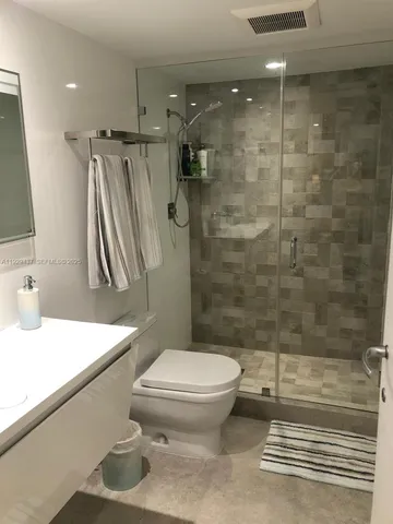 $5,800 | 8877 Collins Avenue, Unit 308, Surfside, FL 33154