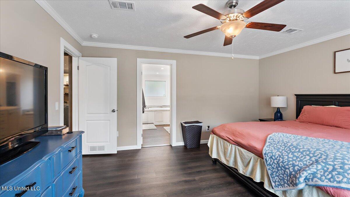 349 Lake Harbor Road Brandon, MS 39047 - Photo 9 of 22 12-IMG_4608