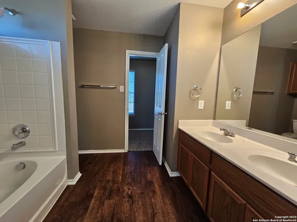 $1,895 | 6102 Jackies Farm, San Antonio, TX 78244