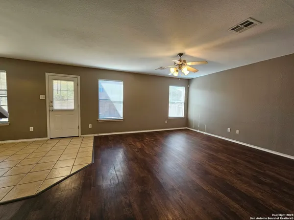 $1,895 | 6102 Jackies Farm, San Antonio, TX 78244