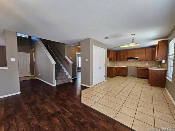 $1,895 | 6102 Jackies Farm, San Antonio, TX 78244