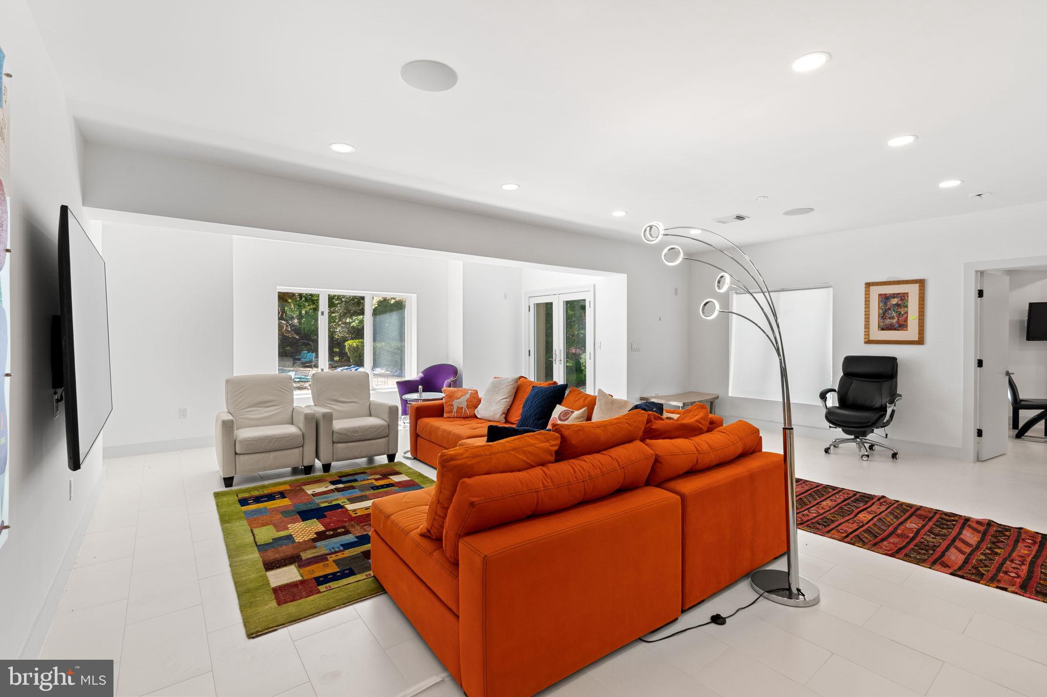 10823 Lockland Road Potomac, MD 20854 - Photo 73 of 97 Gallery Image 73