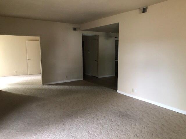 488 Ridgecrest Trail, Unit 130 Redding, CA 96003 - Photo 3 of 26 living room