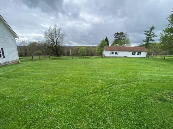 $450,000 | 147 Warren Road, Franklin, PA 16323