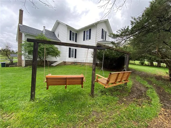 $450,000 | 147 Warren Road, Franklin, PA 16323