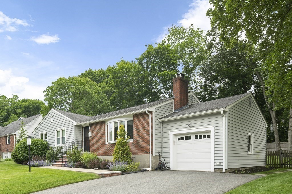 22 Albamont Road Winchester, MA 01890 - Photo 29 of 37 Gallery Image 29