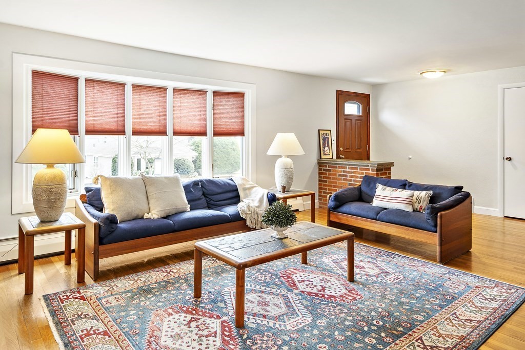 22 Albamont Road Winchester, MA 01890 - Photo 7 of 37 Gallery Image 7