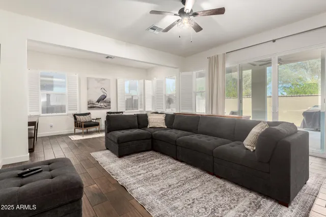 $3,200 | 11491 North Luckenbach Street, Surprise, AZ 85388