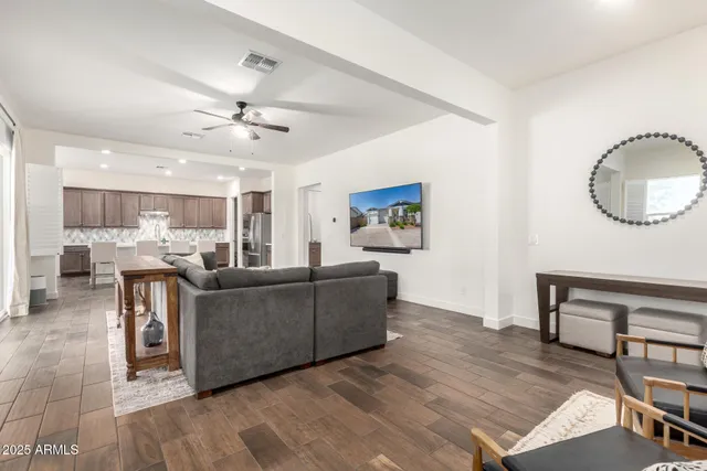 $3,200 | 11491 North Luckenbach Street, Surprise, AZ 85388