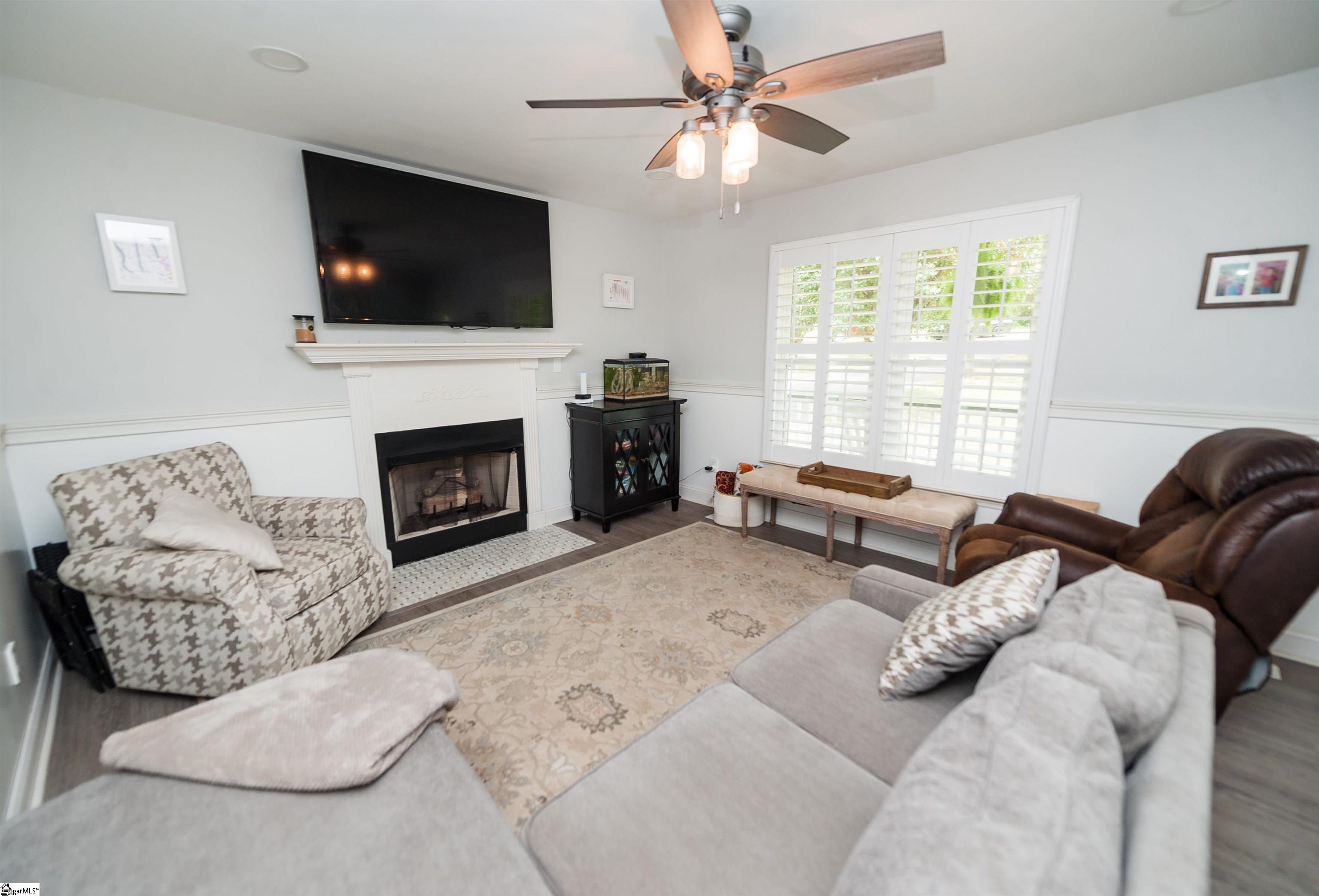 5355 Rainbow Lake Road Campobello, SC 29322 - Photo 5 of 35