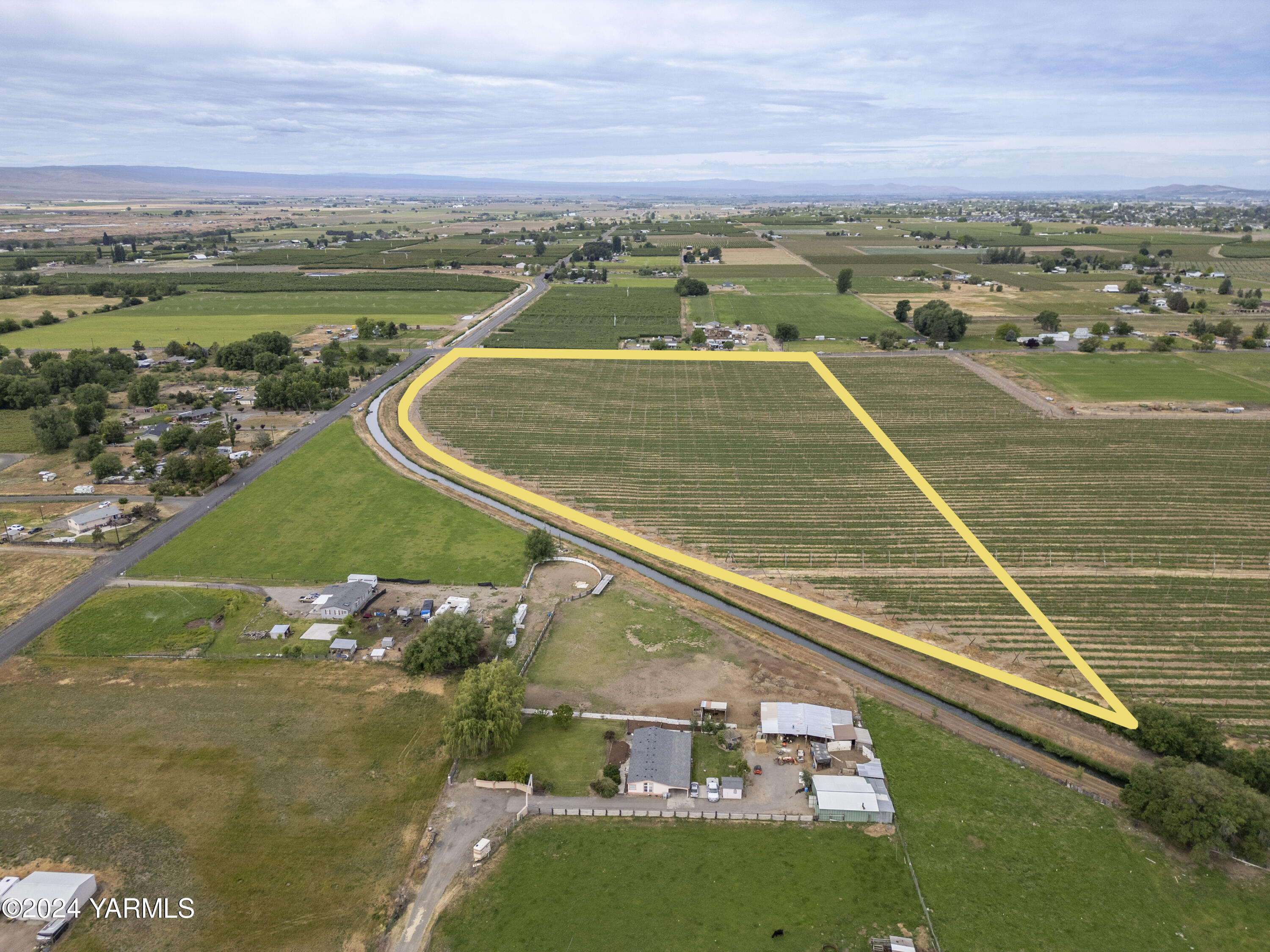 Tbd Apricot Road Grandview, WA 98930 - Photo 7 of 18