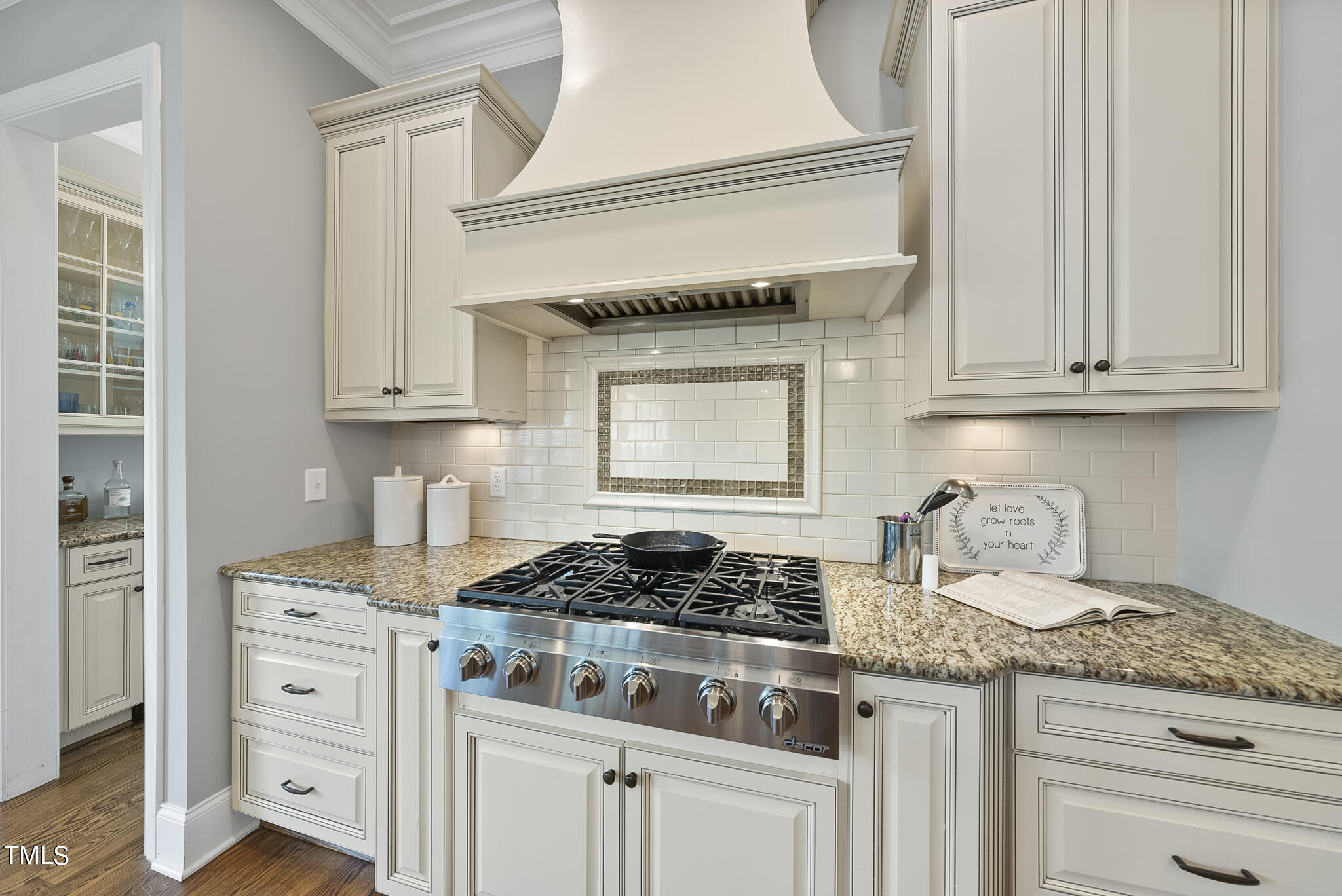 5320 Pomfret Point Raleigh, NC 27612 - Photo 16 of 52 DSC05048