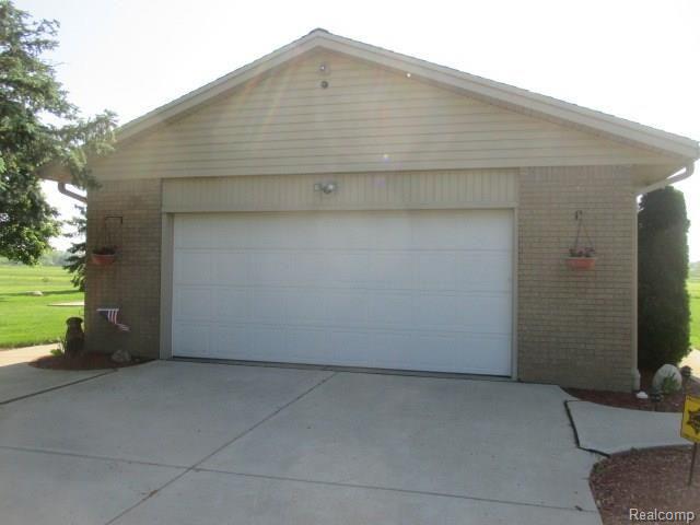 3212 Post Road Newport, MI 48166 - Photo 8 of 29 7.JPG