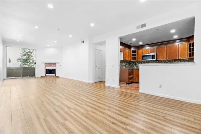 $515,000 | 16940 Chatsworth Street, Unit 208, Granada Hills, CA 91344