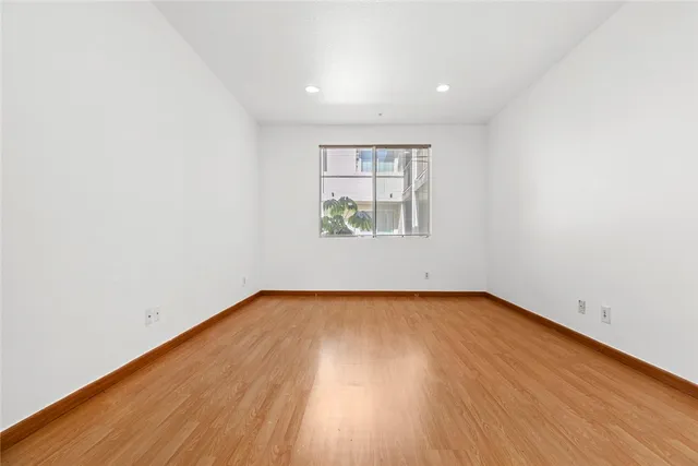 $515,000 | 16940 Chatsworth Street, Unit 208, Granada Hills, CA 91344