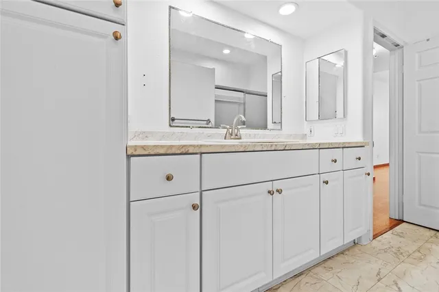 $515,000 | 16940 Chatsworth Street, Unit 208, Granada Hills, CA 91344