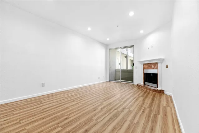 $515,000 | 16940 Chatsworth Street, Unit 208, Granada Hills, CA 91344