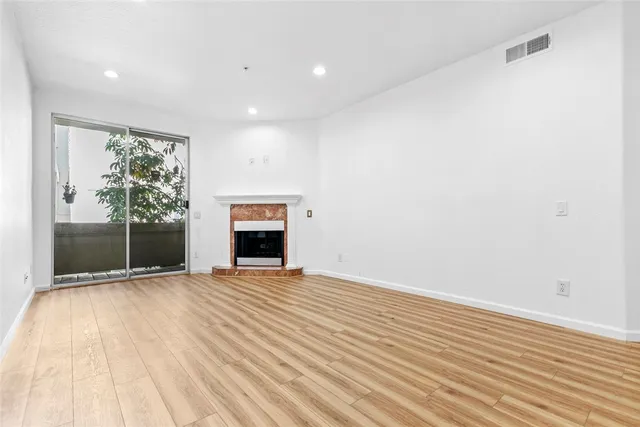 $515,000 | 16940 Chatsworth Street, Unit 208, Granada Hills, CA 91344