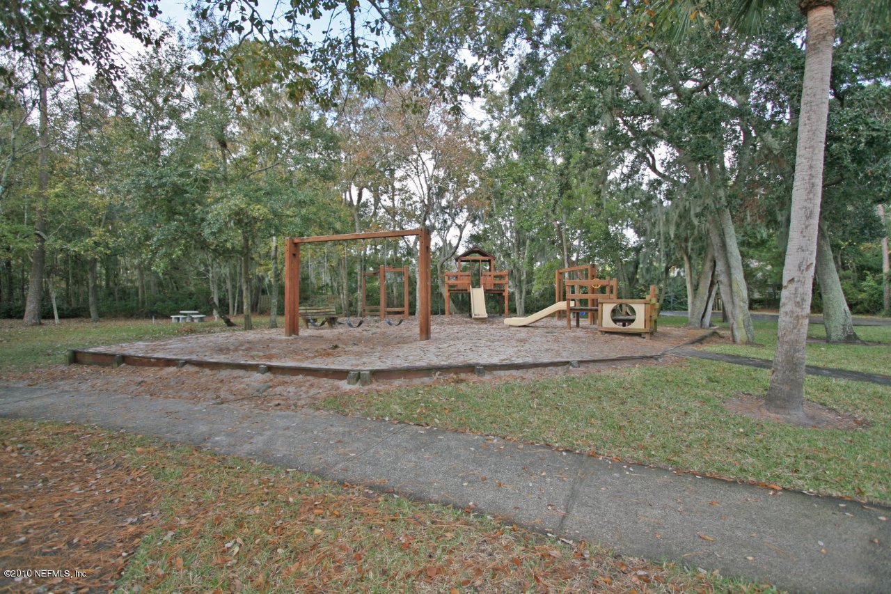 302 Tournament Road, Unit 302 Ponte Vedra Beach, FL 32082 - Photo 12 of 20 Playground