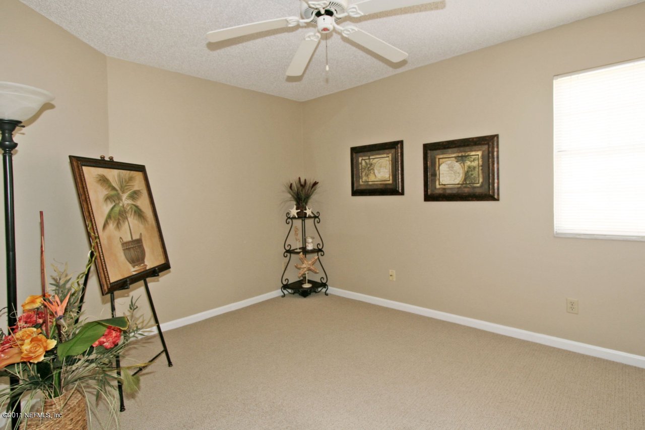 302 Tournament Road, Unit 302 Ponte Vedra Beach, FL 32082 - Photo 13 of 20 Guest Bed Room or Den