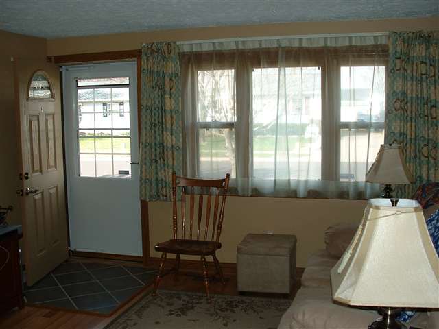 2002 Chicory Road Pekin, IL 61554 - Photo 4 of 15 Gallery Image 4